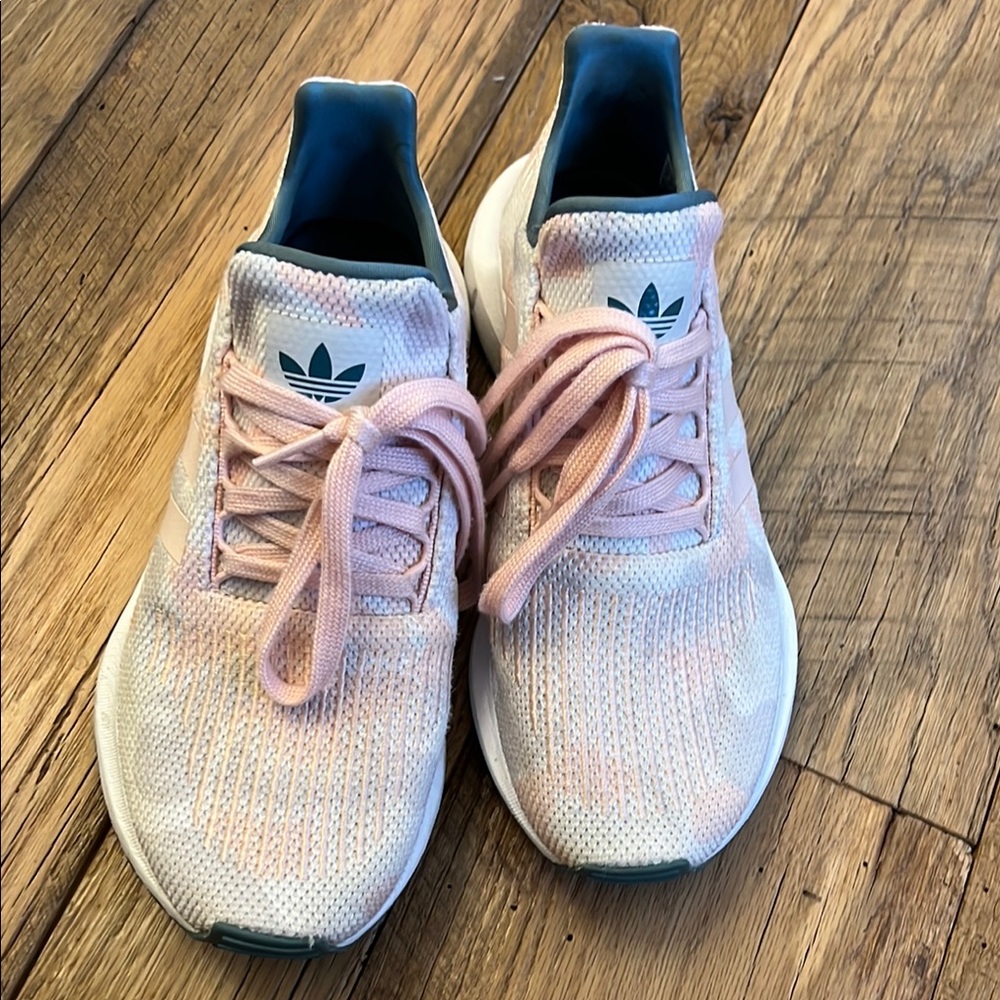 Adidas Women's Pink Sneakers